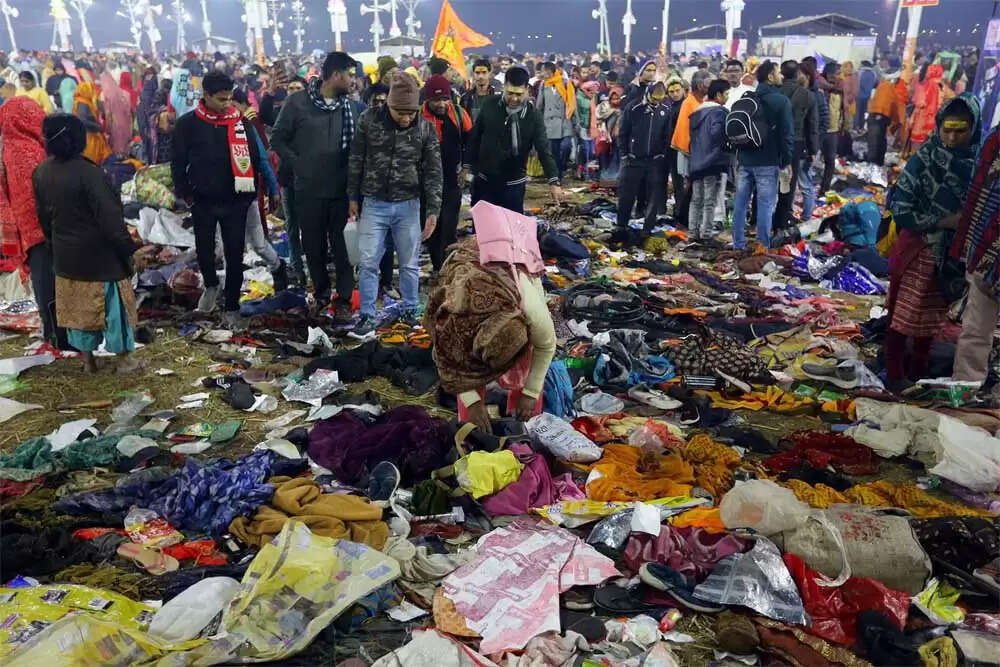 प्रयागराज महाकुंभ में भगदड़ से हुई मौतों की संख्या पर विवाद