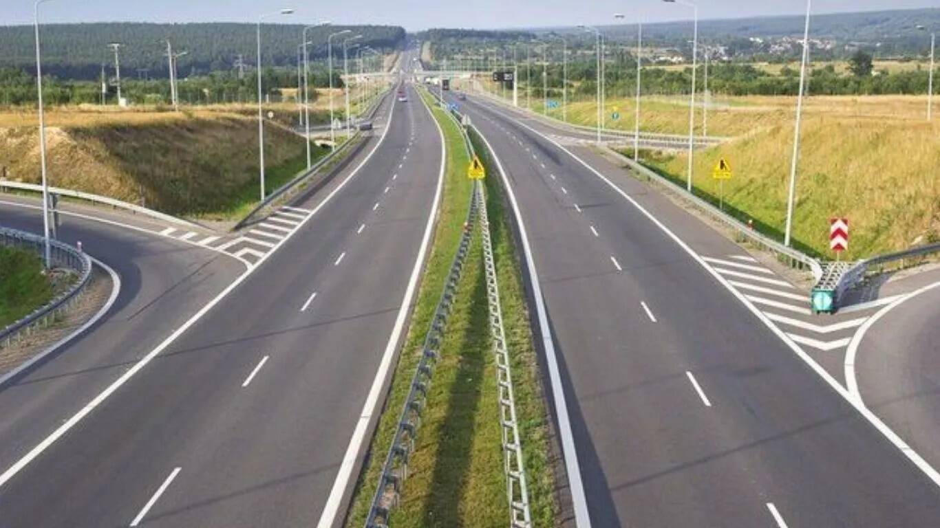 फरीदाबाद में सड़क विस्तार योजना: 4 लेन का निर्माण और सुविधाओं में सुधार