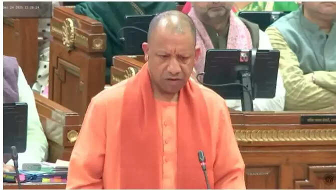 मुख्यमंत्री योगी आदित्यनाथ ने विधानसभा में अनुपूरक बजट पर उठाए मुद्दे
