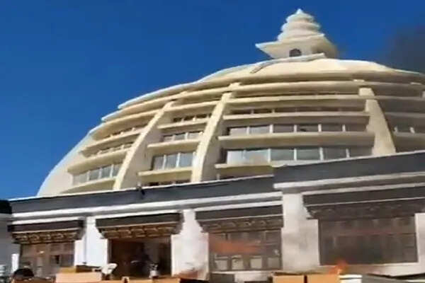 लेह में हिंसक प्रदर्शनों के बाद कर्फ्यू जारी, लद्दाख महोत्सव रद्द