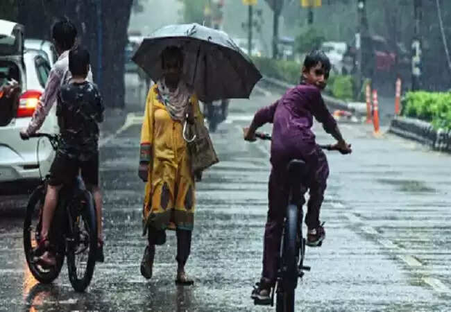 उत्तर प्रदेश में भारी बारिश का अलर्ट: 22 से 25 अगस्त तक जारी रहेगा मौसम का मिजाज
