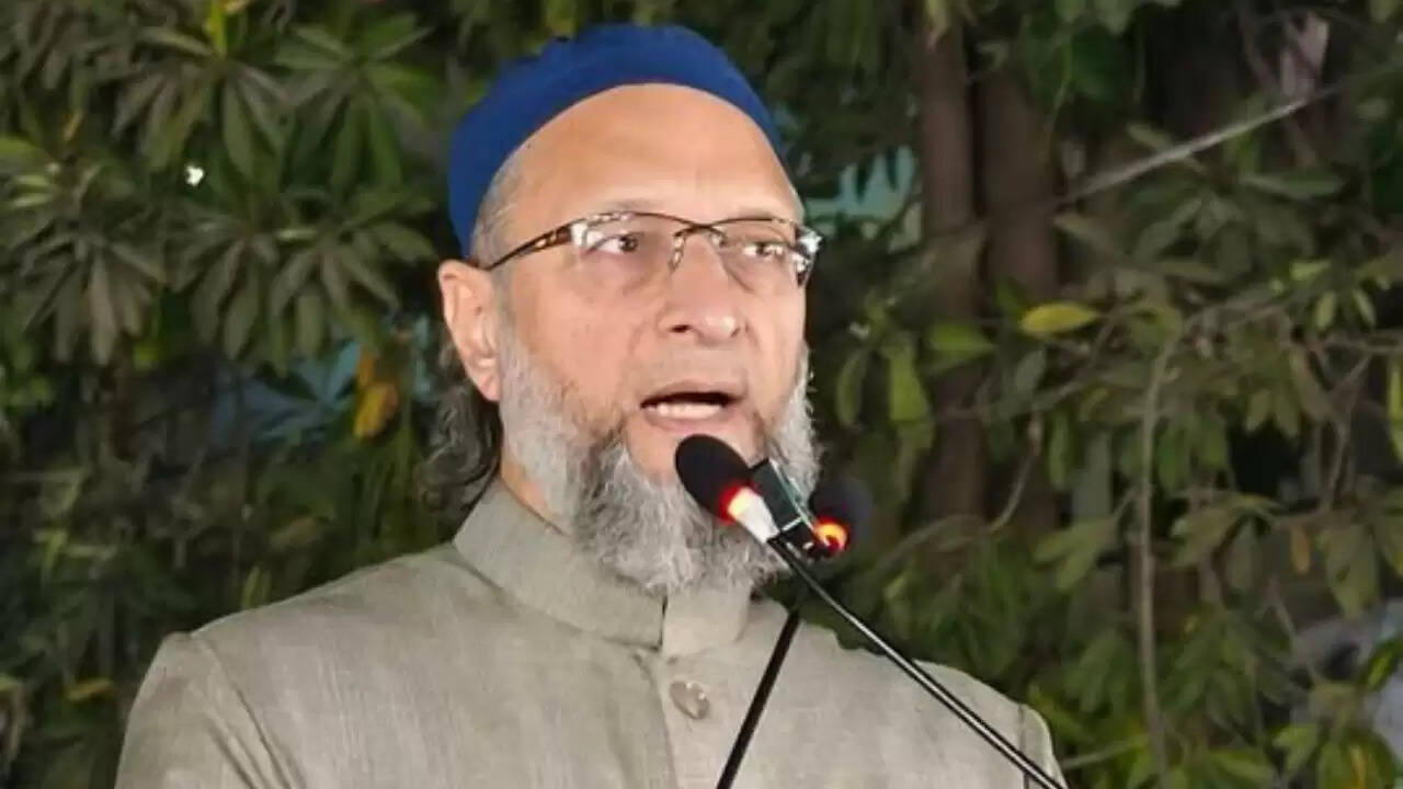 ओवैसी का नवनीत राणा के बयान पर तीखा जवाब