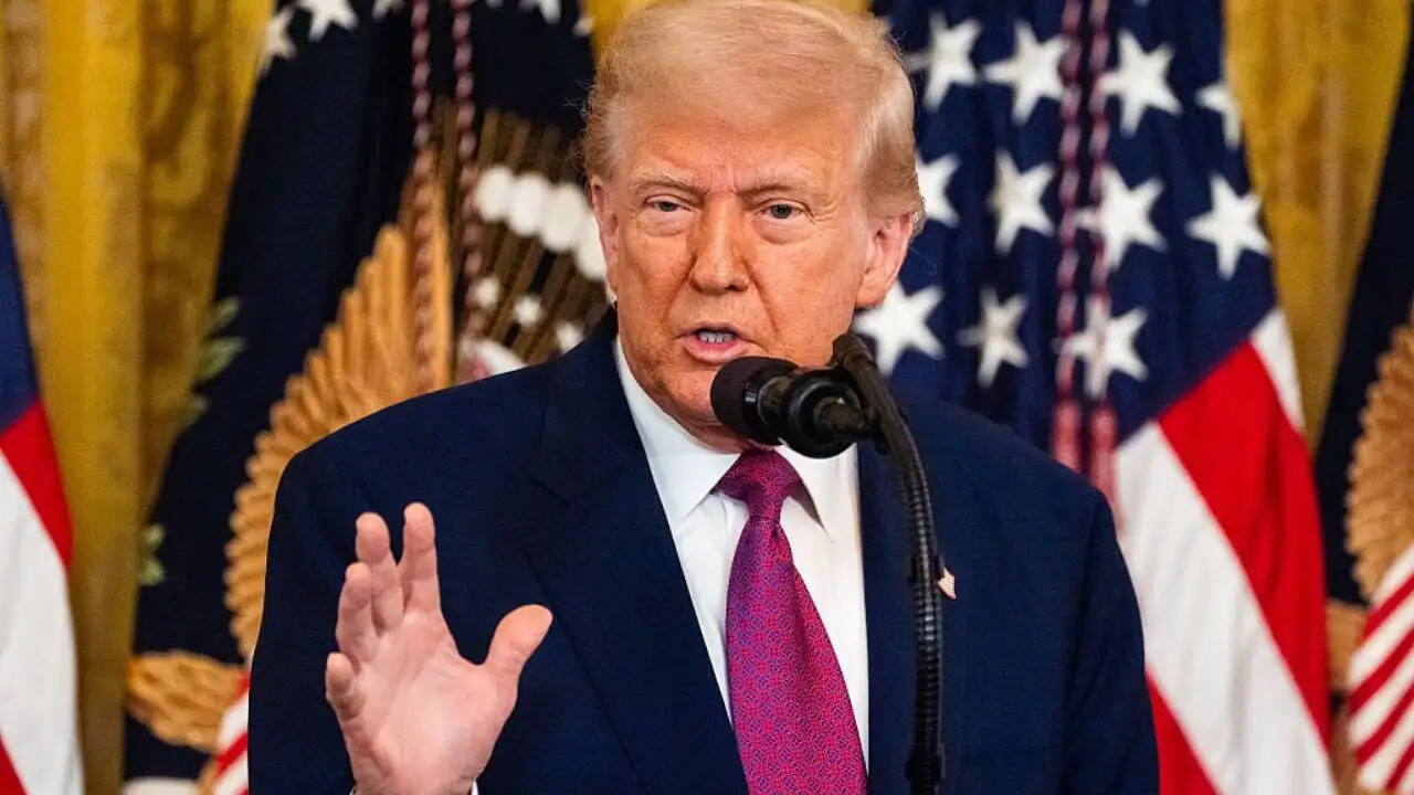 डोनाल्ड ट्रंप का ईरान पर बड़ा बयान: युद्ध में अमेरिकी सेना की सफलता का दावा