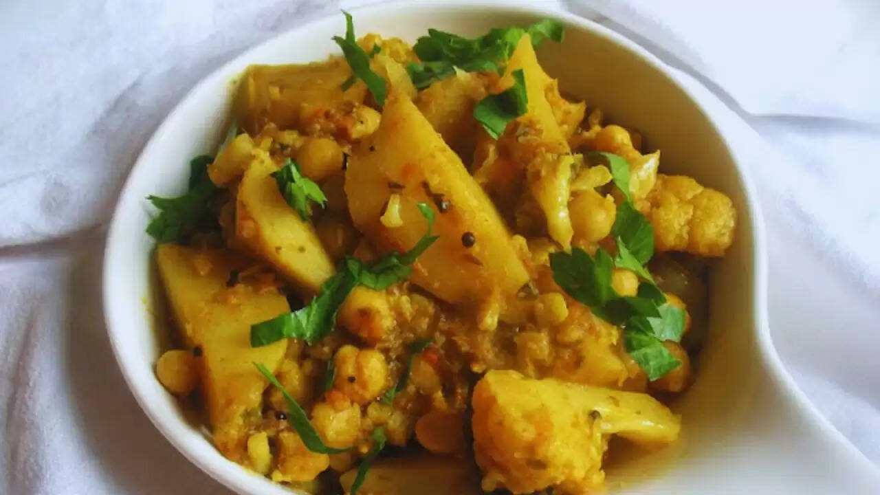 पंजाबी स्टाइल आलू गोभी: एक साधारण सब्जी का खास स्वाद