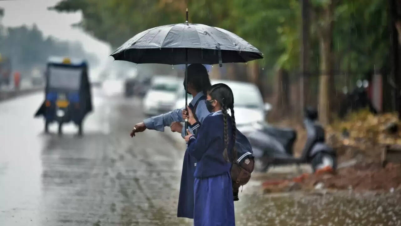 छत्तीसगढ़ में मानसून की वापसी: भारी बारिश की चेतावनी