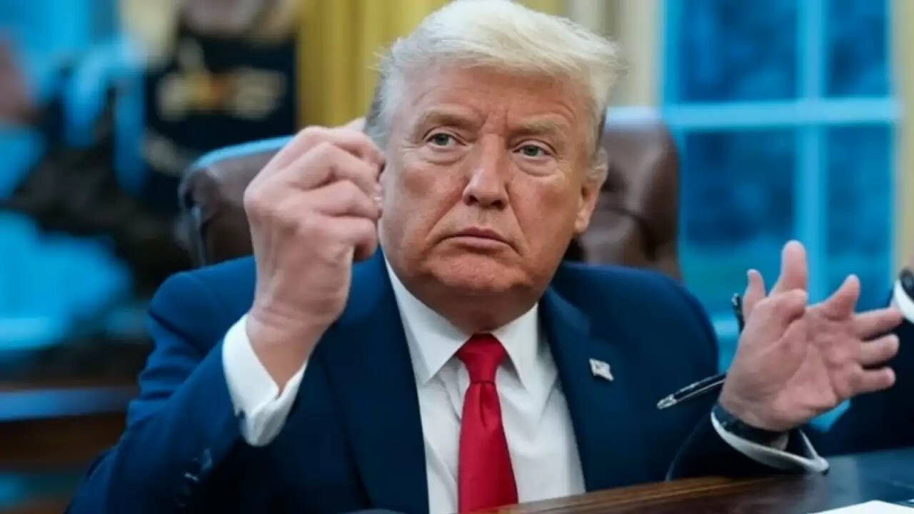 क्या अमेरिकी सुप्रीम कोर्ट ट्रंप की टैरिफ नीति को पलटेगा? जानें क्या है मामला