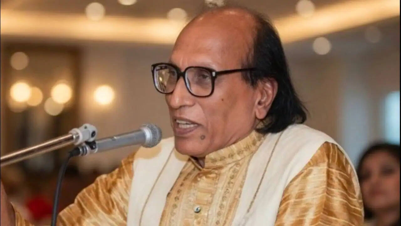 प्रसिद्ध शायर बशीर बद्र का निधन, शायरी में छोडा अमिट निशान