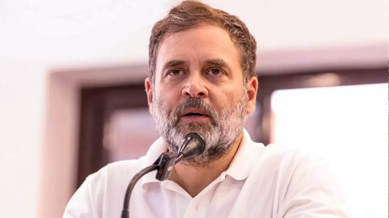राहुल गांधी का विवादास्पद बयान: 10% आबादी का नियंत्रण