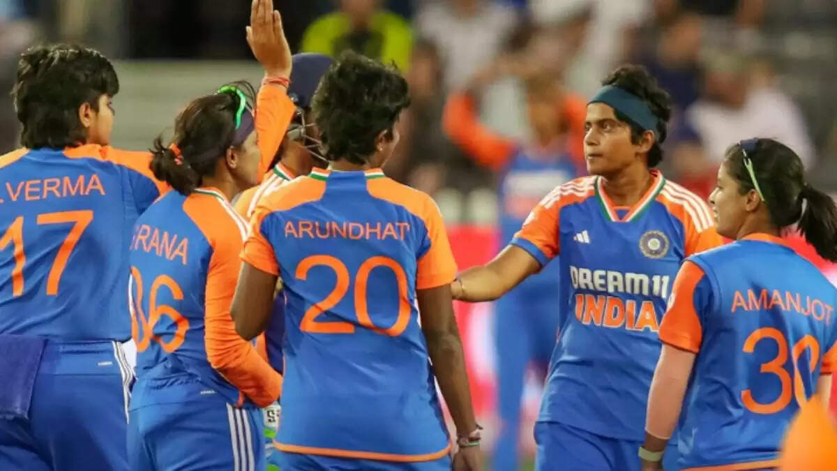 भारतीय महिला क्रिकेट टीम ने इंग्लैंड के खिलाफ बनाया नया विश्व रिकॉर्ड