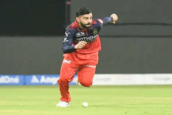 आईपीएल में 100 से अधिक कैच लपकने वाले 5 खिलाड़ी, जिनमें 4 भारतीय शामिल