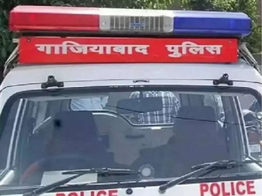 गाजियाबाद में सड़क सुरक्षा के लिए नई रणनीति, 15 सड़कों पर 53% हादसे