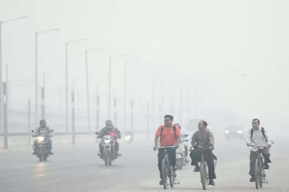 दिल्ली-एनसीआर में प्रदूषण ने फिर से खतरनाक स्तर को छुआ