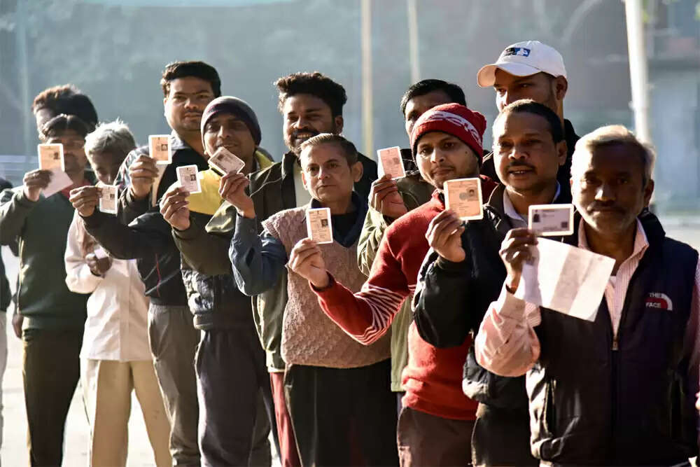 भारत के चार राज्यों में उपचुनाव का सफल आयोजन