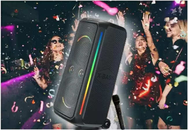 क्रिसमस और न्यू ईयर पार्टियों के लिए नया वायरलेस स्पीकर