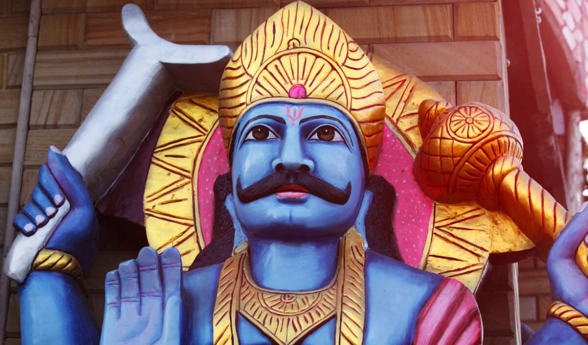 मेष राशि के लिए 2026 में शनि की साढ़ेसाती का प्रभाव और उपाय