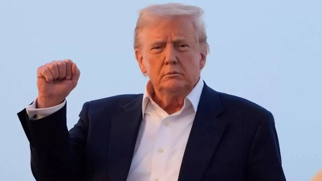 डोनाल्ड ट्रंप का शटडाउन पर गंभीर बयान: फिलिबस्टर खत्म करने की मांग