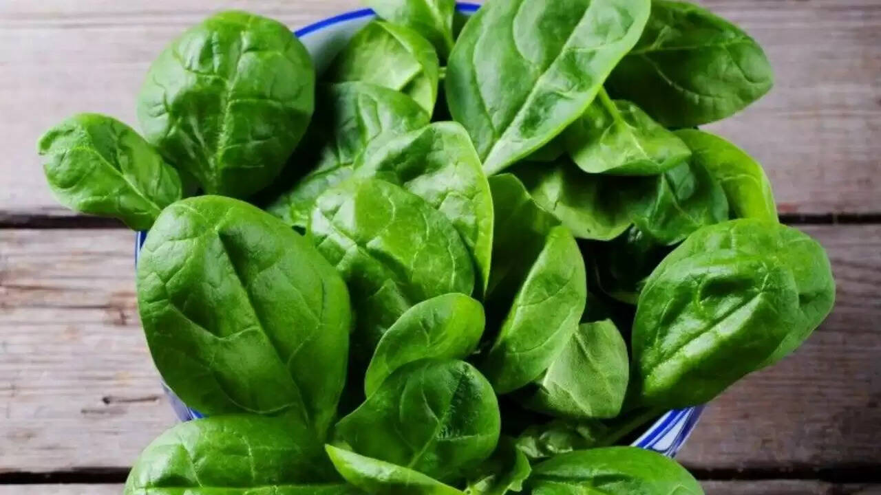 सर्दियों में पालक को खाने के 5 हेल्दी तरीके