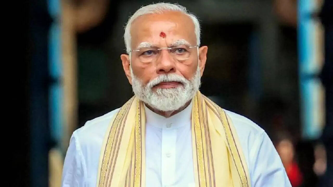 PM मोदी का तीन राज्यों का दौरा: विकास परियोजनाओं का उद्घाटन और योग दिवस समारोह
