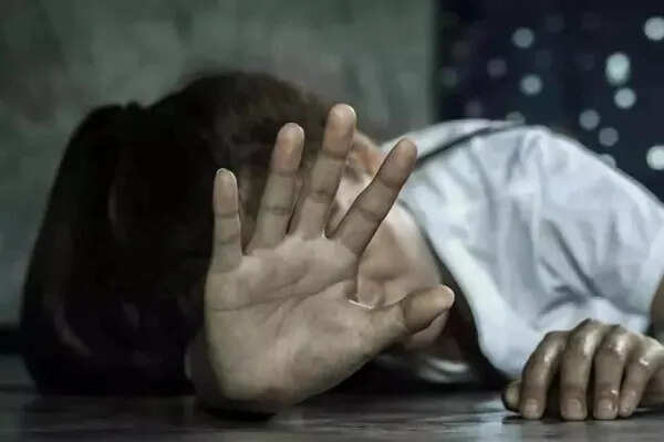 लंदन में 14 वर्षीय सिख लड़की का यौन शोषण, समुदाय ने किया विरोध प्रदर्शन