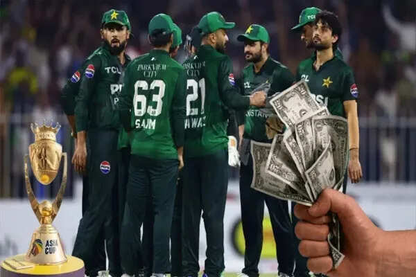 भारत-पाकिस्तान एशिया कप मैच के बाद विवाद: PCB की धमकी और आर्थिक नुकसान
