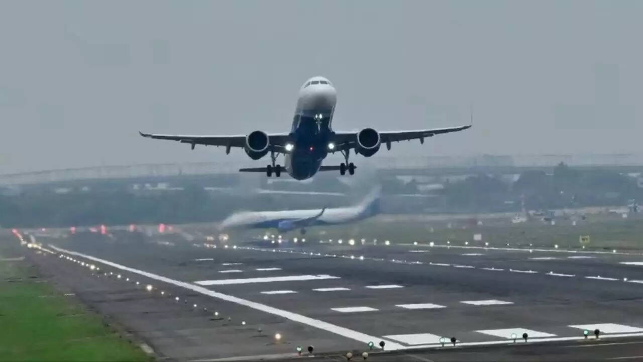 रूस में यात्री विमान का हादसा: 50 लोग लापता
