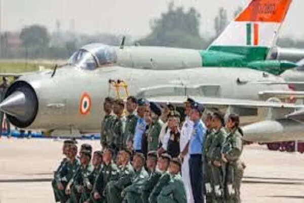 मिग-21 का भावुक विदाई समारोह: भारतीय वायुसेना का ऐतिहासिक अध्याय समाप्त