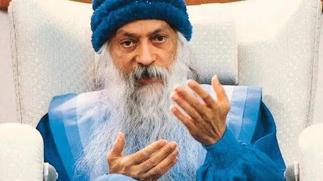 अहंकार और रिश्तों का जटिल संबंध: कैसे बचाएं अपने संबंधों को