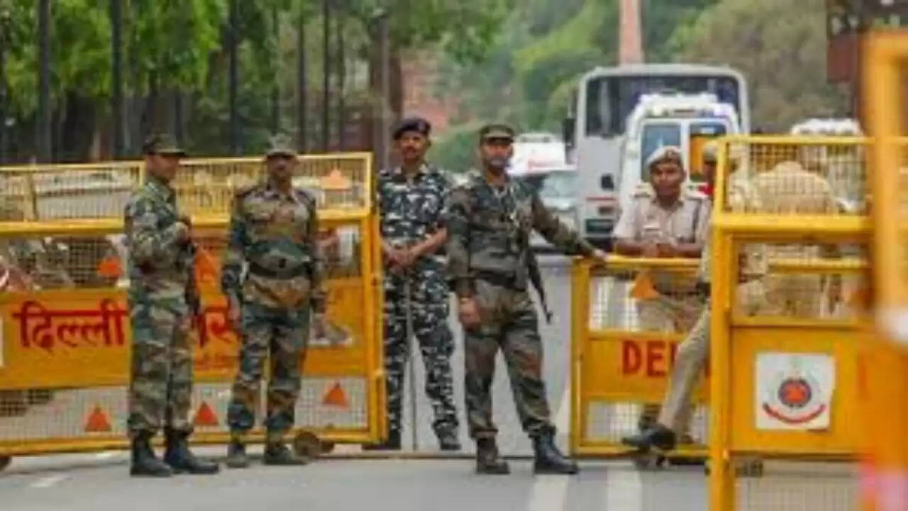 दिल्ली में आपातकालीन तैयारी के लिए मॉक ड्रिल: जानें क्या है योजना