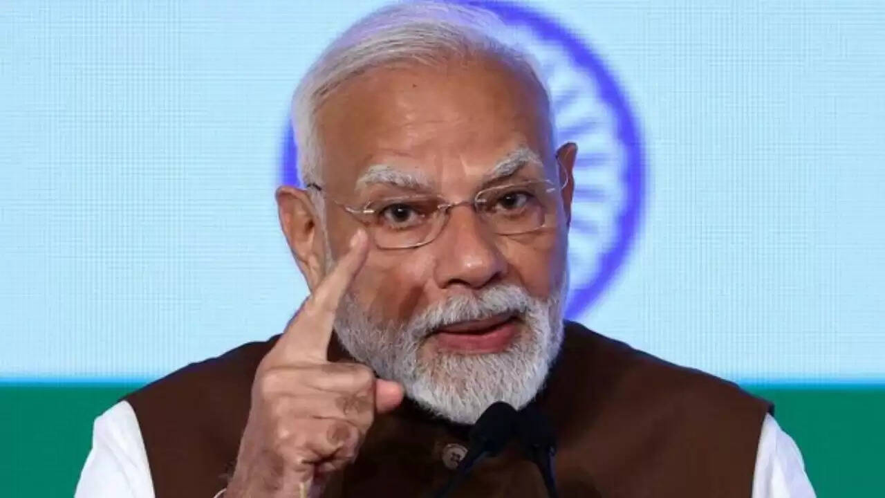 नए जीएसटी ढांचे का प्रधानमंत्री मोदी ने किया स्वागत