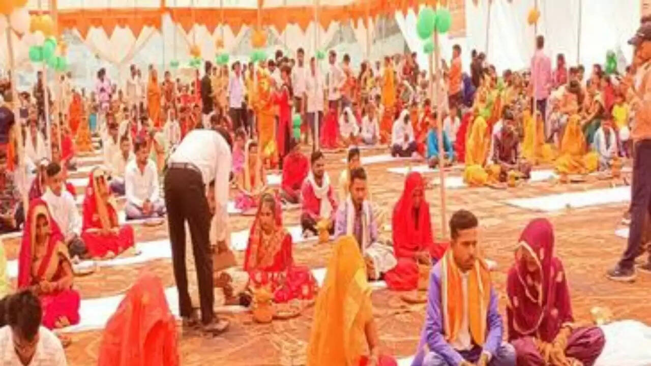 राजस्थान में अनोखी शादी: युवकों का इंटरव्यू और बैकग्राउंड चेक