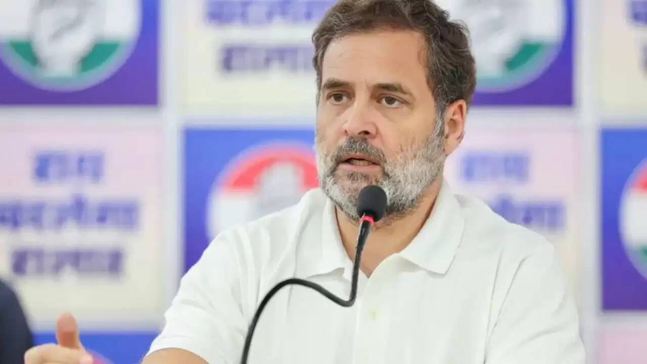 बिहार चुनाव 2025: राहुल गांधी ने विवाद पर दी प्रतिक्रिया