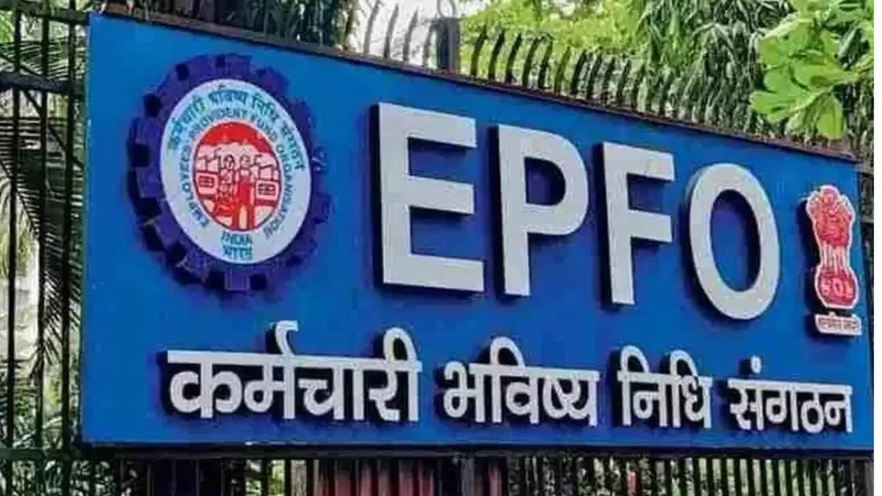 ईपीएफओ की बैठक में न्यूनतम पेंशन बढ़ाने पर चर्चा