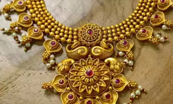 उत्तर प्रदेश में सोने और चांदी की कीमतों में गिरावट, खरीदने का सही समय