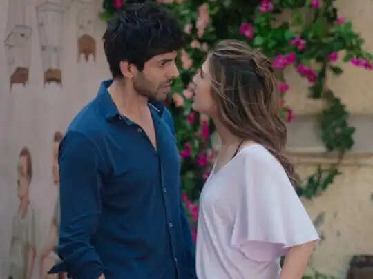 लड़कियों को पसंद नहीं आती ये 10 आदतें लड़कों की
