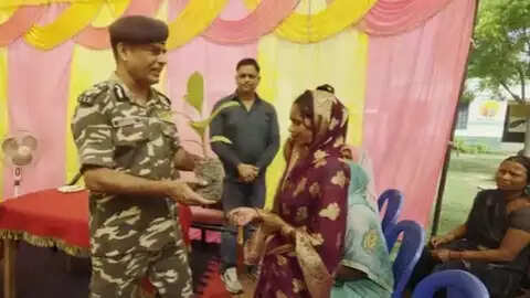 एक पेड़ मां के नाम: SSB की पहल से हरे-भरे होते सीमावर्ती गांव