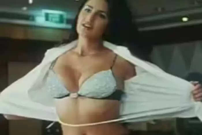 बॉलीवुड की हसीनाओं के लीक हुए MMS: विवादों की एक झलक