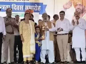 स्वतंत्रता दिवस समारोह: हरियाणा में विभिन्न कार्यक्रमों की झलक