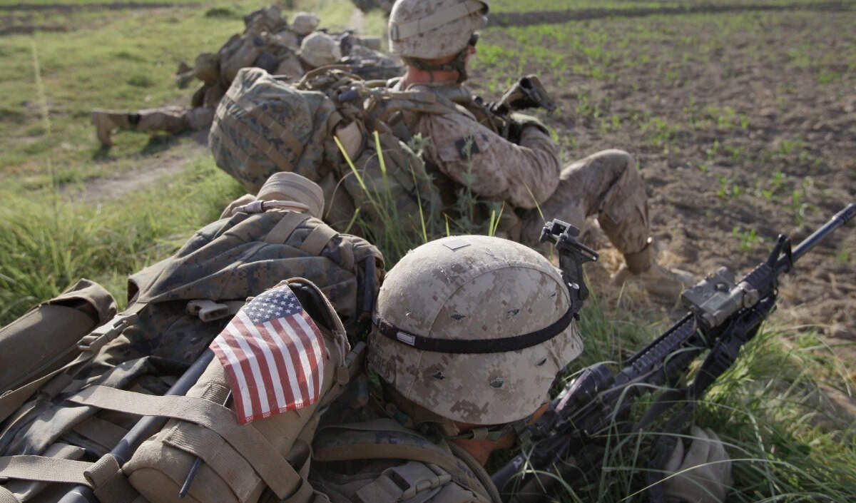 मध्य पूर्व में तनाव: अमेरिका की सैन्य तैयारी और संभावित कार्रवाई