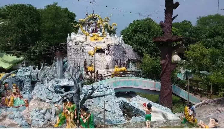 सावन में दिल्ली के तीन प्रमुख शिव मंदिरों की यात्रा