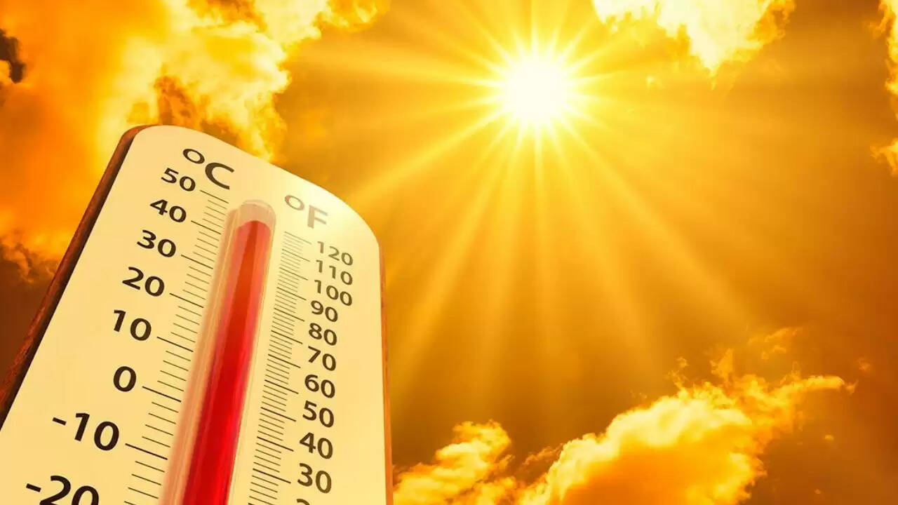 दिल्ली-एनसीआर में लू का येलो अलर्ट, तापमान 43 डिग्री तक पहुंच सकता है