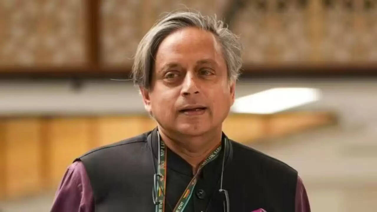 क्या चीन-पाकिस्तान सहयोग भारत के लिए खतरा है? शशि थरूर का बयान