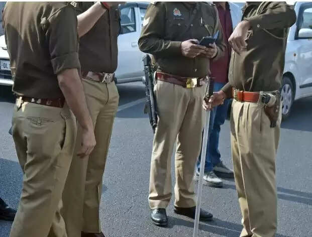 मध्य प्रदेश में पुलिसकर्मियों के लिए वर्दी में रील बनाना अब होगा महंगा