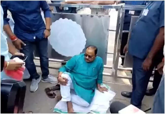 बिहार विधानसभा चुनाव 2025: एनडीए में सीटों का बंटवारा और टिकट को लेकर हंगामा