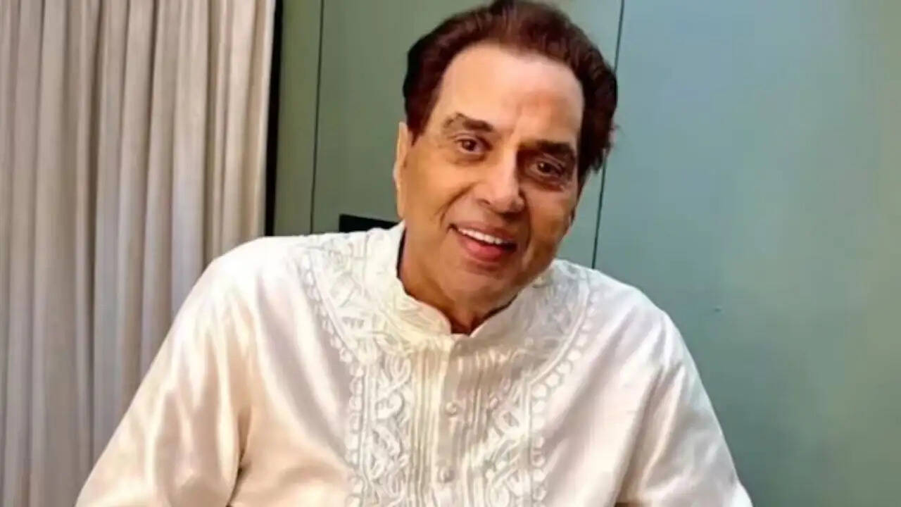 धर्मेंद्र को BAFTA अवॉर्ड्स में भावुक श्रद्धांजलि