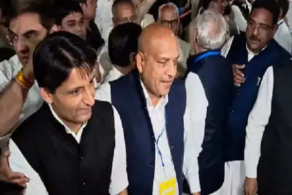 हरियाणा राज्यसभा चुनाव में भाजपा और कांग्रेस ने जीती एक-एक सीट