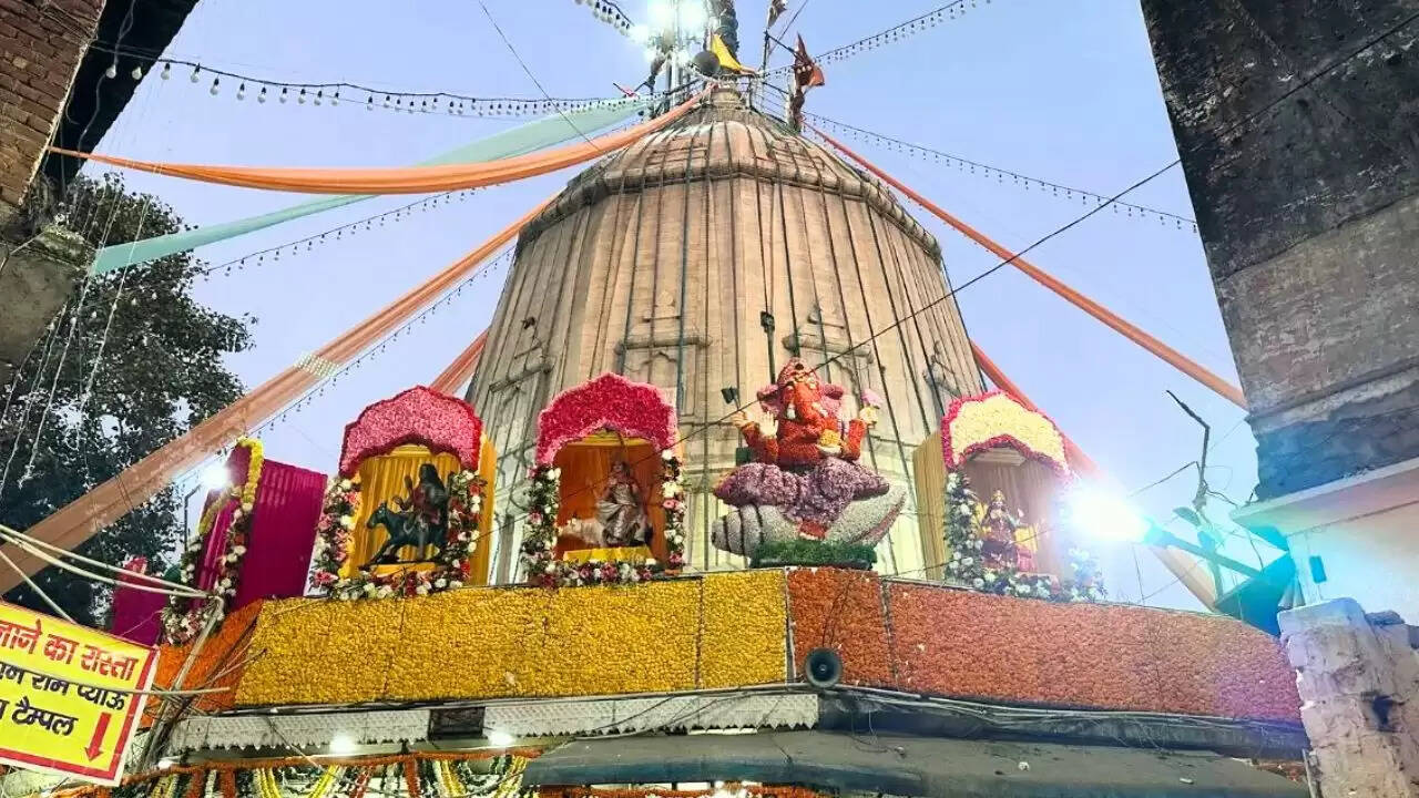 दिल्ली का कालकाजी मंदिर: ग्रहण के दौरान भी खुला, जानें इसकी खासियत