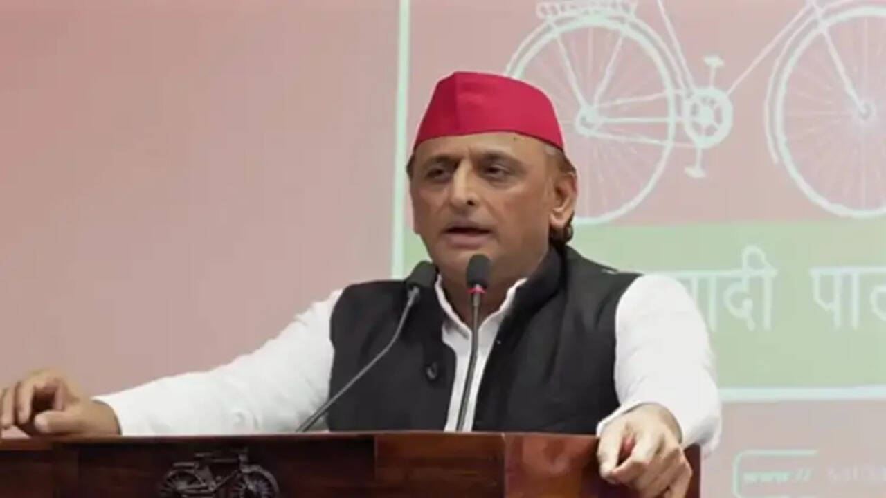 अखिलेश यादव का भाजपा सरकार पर तीखा हमला, अयोध्या में महिलाओं की दुर्दशा पर चिंता