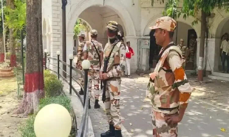कानपुर में आईटीबीपी जवान ने मां के कटे हाथ के लिए मांगा इंसाफ