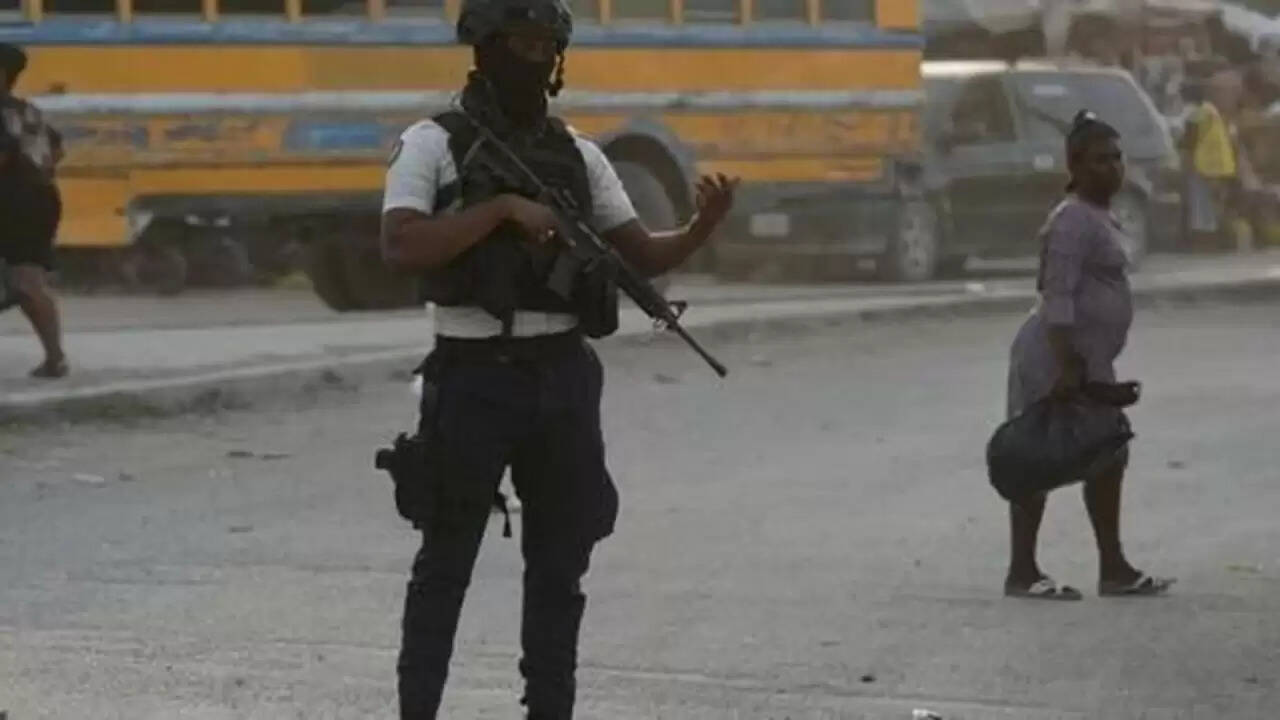 कनाडा में भारतीयों पर बढ़ते हमलों का रहस्य: क्या है असली वजह?