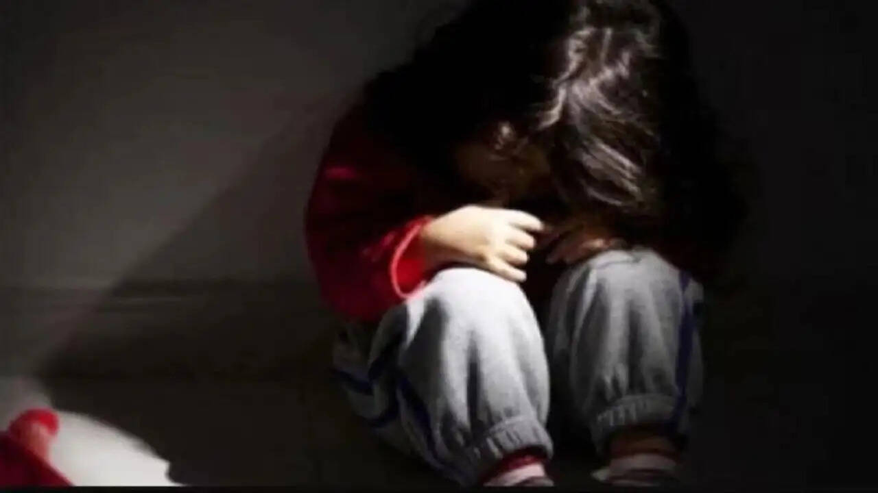 पटना में तीन साल की बच्ची के साथ दुष्कर्म: चाचा और उसके साथी गिरफ्तार